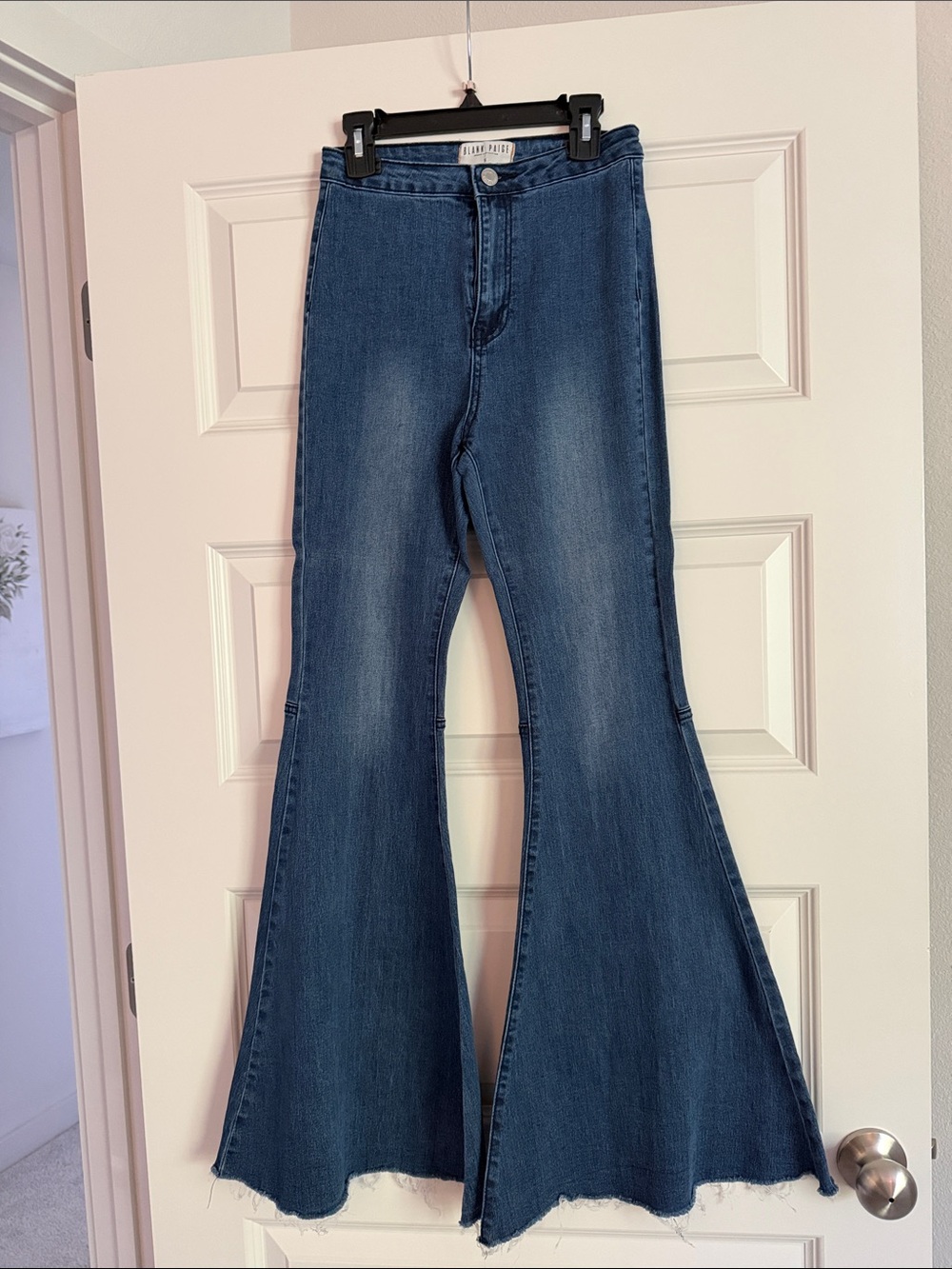 High-Rise Wide-Leg Flare Jeans in Medium Blue